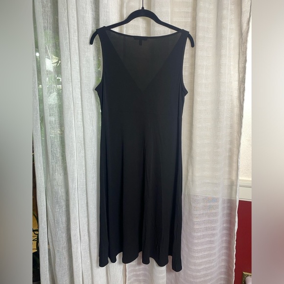 Eileen Fisher 100% Silk Jersey Faux Wrap V-neck Sleeveless Dress Black Small - Picture 8 of 9